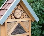Wie ein Insektenhotel selber bauen? Einfacher Entwurf eines Insektenhotels